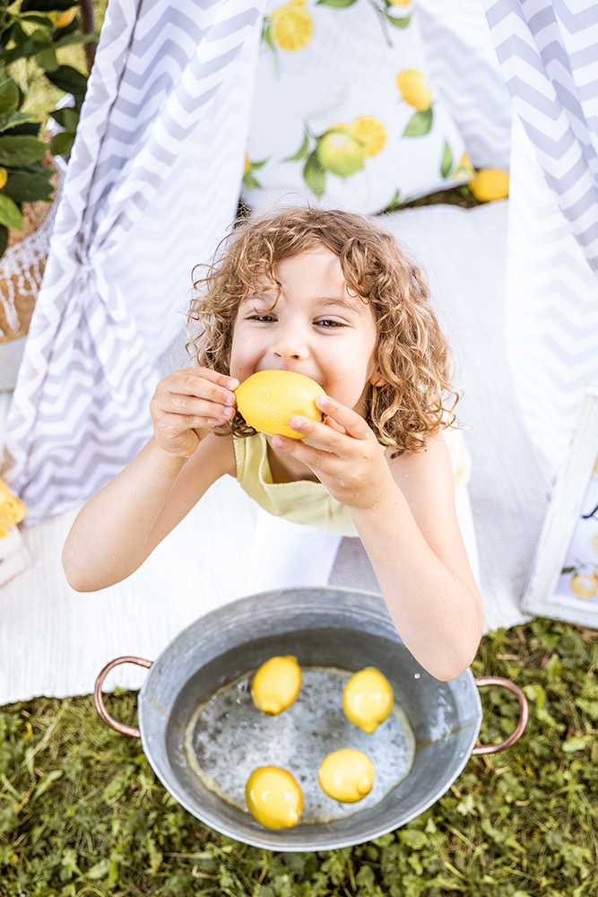 Zitronen Foto Kinderfoto Bildgefühle Odenwald Fotografie Zitronen Foto Kinderfoto Bildgefühle Odenwald Fotografie